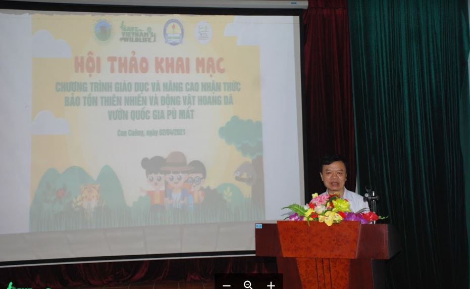 Trưởng phòng Giáo dục và Đào tạo huyện Con Cuông Lê Thanh An phát biểu tại Hội thảo